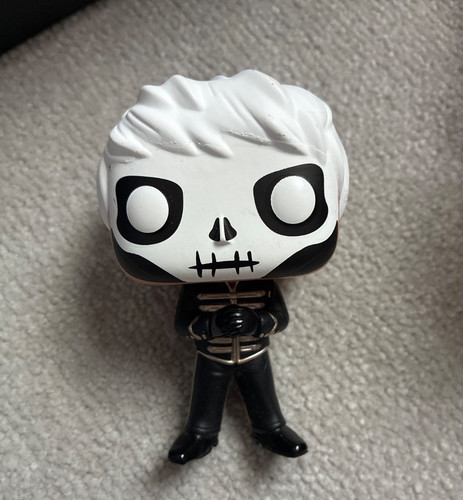 Black parade gerard way mcr - parade,