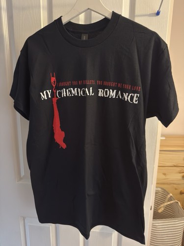 Chemical romance hanging - chemical,